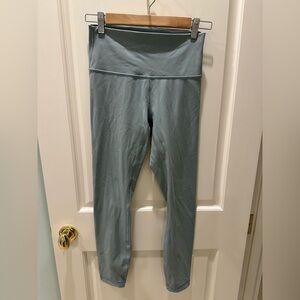 lululemon athletica Light Blue-Green Cropped Leggings size 2